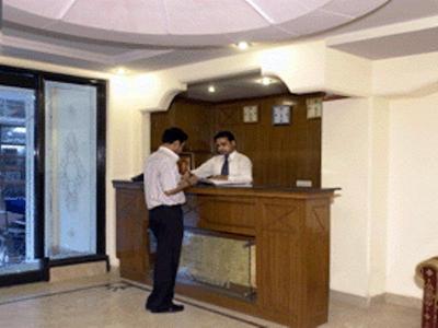 نامان پالاس