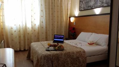 یوروهتل پاریس کرتیل