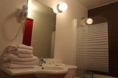 یوروهتل پاریس کرتیل