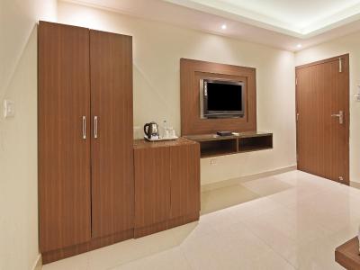 بی کنتیننتال