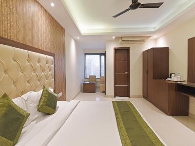 بی کنتیننتال