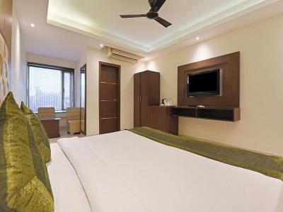 بی کنتیننتال