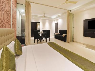 بی کنتیننتال