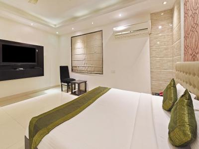 بی کنتیننتال