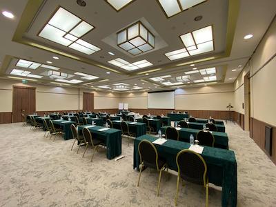 اورگرین لورل