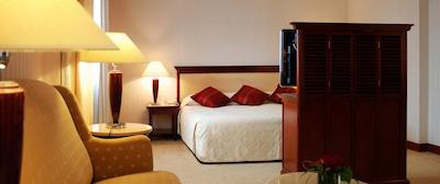 اورگرین لورل