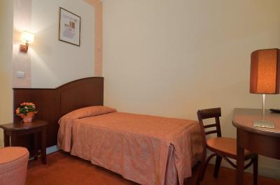 هتل له فاوبورگ