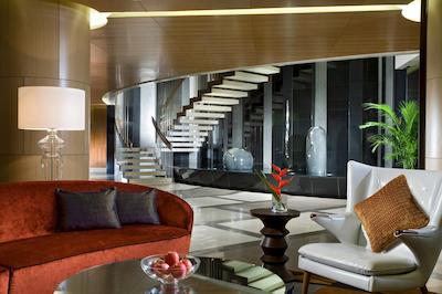 اسکات رافلز پلاس سنگاپور