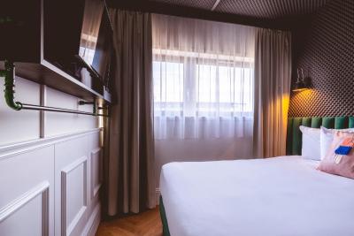 فورست هیل پاریس لا ویلت