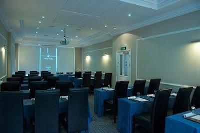 گرانج بیوچامپ هتل