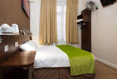 د ماربل ارچ این