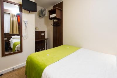 د ماربل ارچ این