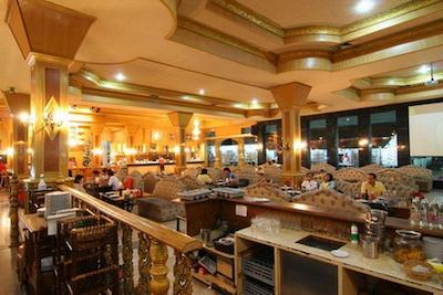 13 کوینز ایرپورت گرند ریزورت