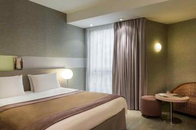 مرکور پاریس پورت د اس تی کلود