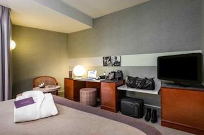 مرکور پاریس پورت د اس تی کلود