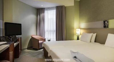 مرکور پاریس پورت د اس تی کلود