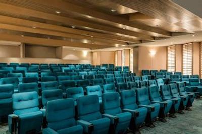 مرکور پاریس پورت د اس تی کلود