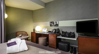 مرکور پاریس پورت د اس تی کلود