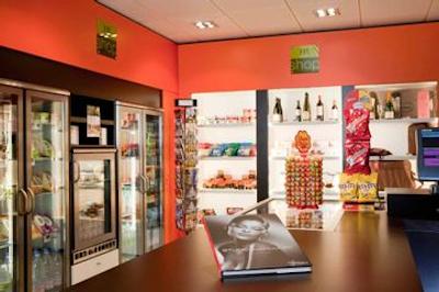 مرکور پاریس پورت د اس تی کلود