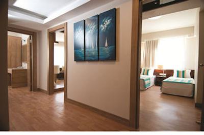 رامادا ریزورت لارا