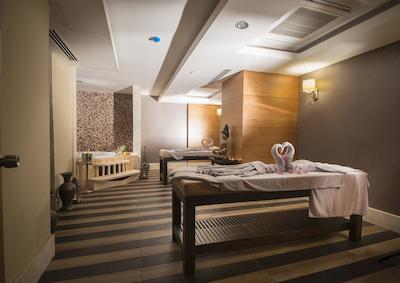 رامادا ریزورت لارا