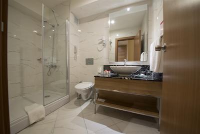 رامادا ریزورت لارا