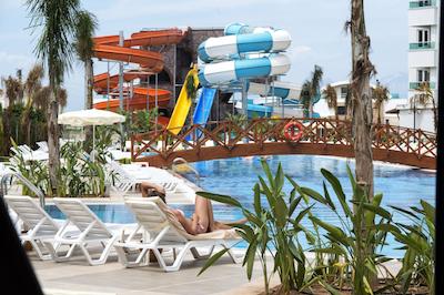 رامادا ریزورت لارا