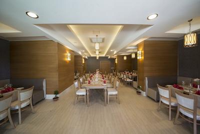 رامادا ریزورت لارا