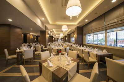 رامادا ریزورت لارا