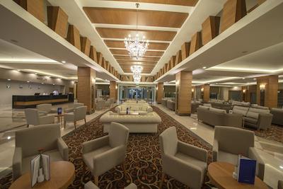 رامادا ریزورت لارا