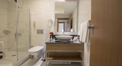 رامادا ریزورت لارا