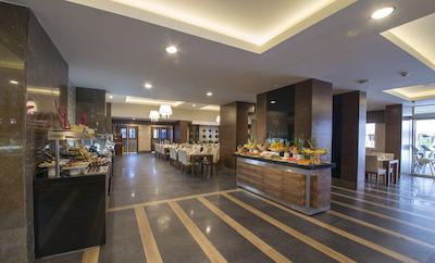 رامادا ریزورت لارا