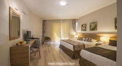 رامادا ریزورت لارا