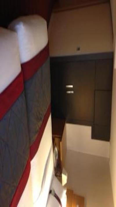 هالیدی این پاریس-گار مونپارنس