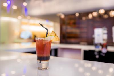 هالیدی این پاریس-گار مونپارنس