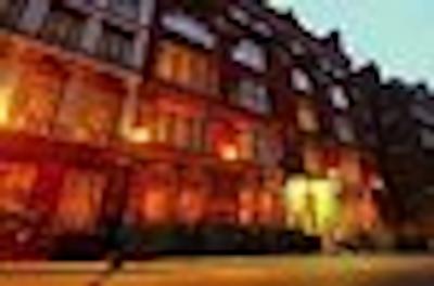 د استافرد لندن