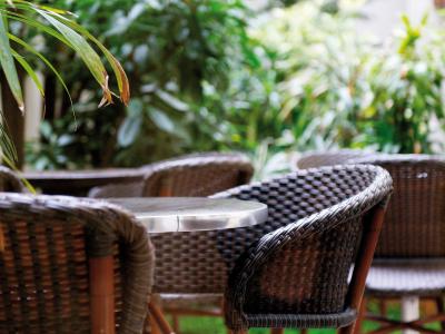 نیو هتل سنت لازار