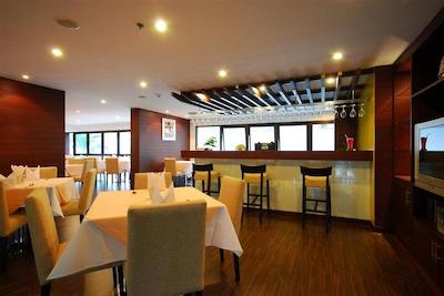 سی اس ساتورن بوتیک