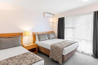 بست وسترن نومارکت این اند سویتز