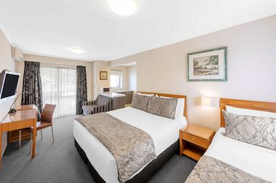 بست وسترن نومارکت این اند سویتز