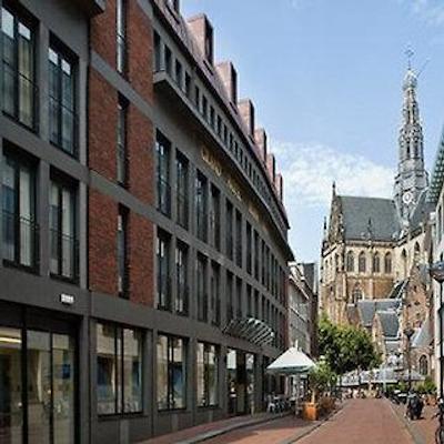 امراد گراند هتل فرانز هالز