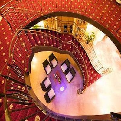 امراد گراند هتل فرانز هالز