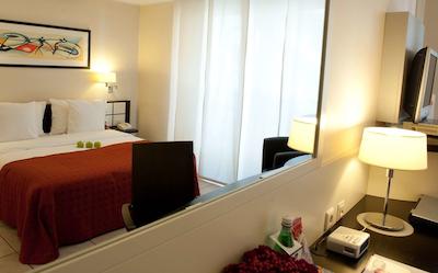 بست وسترن پلاس گراند هتل ویکتر هوگو