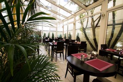 بست وسترن پلاس گراند هتل ویکتر هوگو