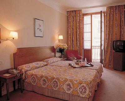 لاز کاساز د لز مرکادرز بای سیلکن