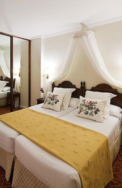 لاز کاساز د لز مرکادرز بای سیلکن