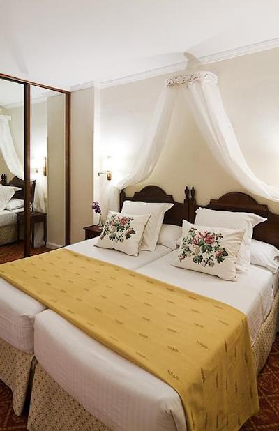 لاز کاساز د لز مرکادرز بای سیلکن