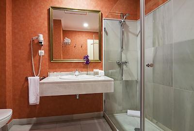 لاز کاساز د لز مرکادرز بای سیلکن