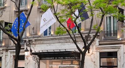 رنسانس پاریس له پارک تروکادرو