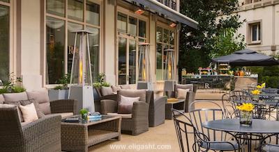 رنسانس پاریس له پارک تروکادرو